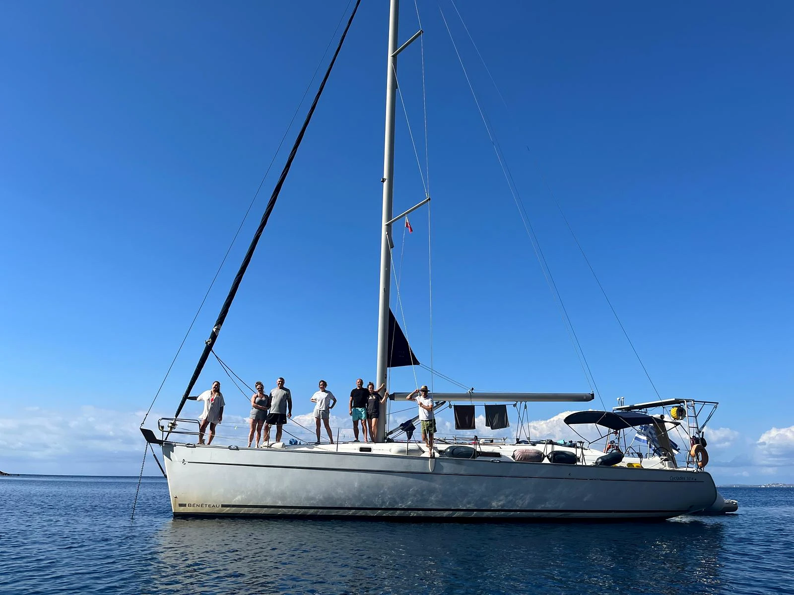 Załoga na pokładzie jachtu Beneteau Cyclades 50.4